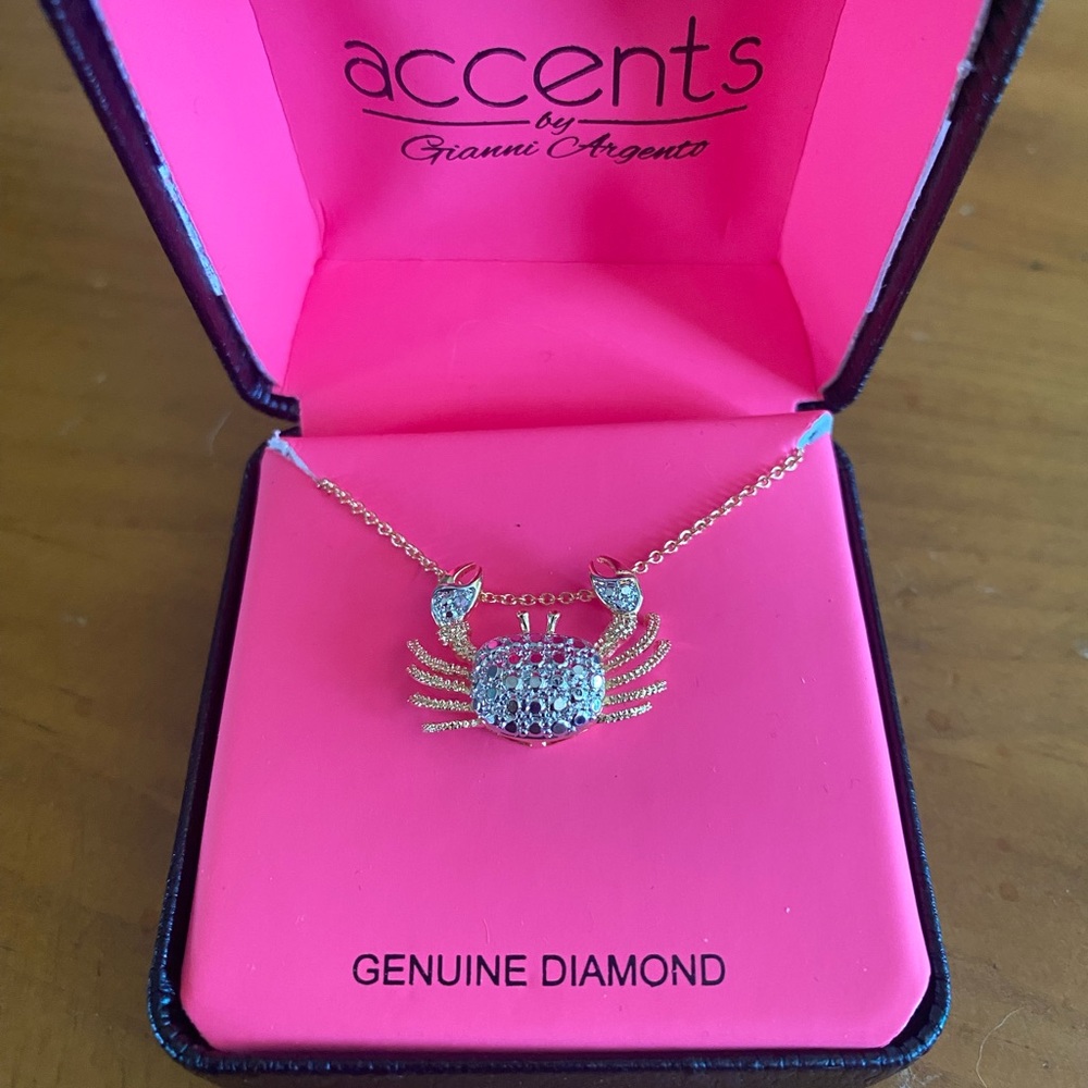 gold tone crab necklace